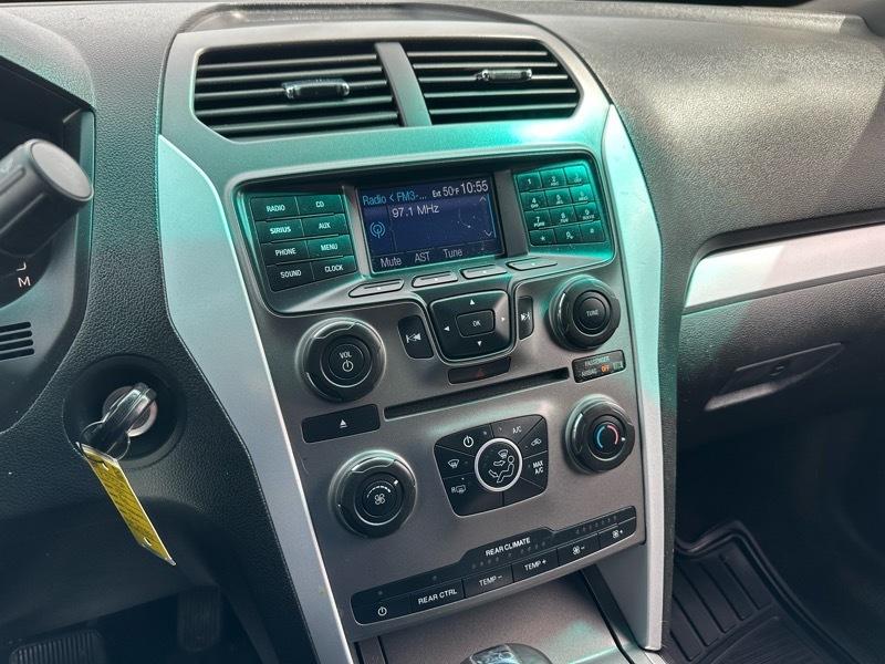 Ford Explorer XLT 4WD 2013