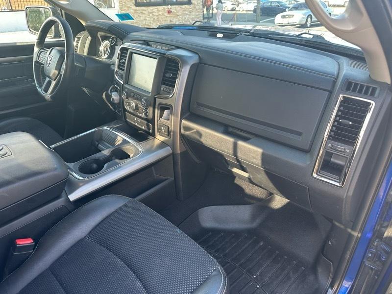 RAM 1500 SPORT SWB 4WD 2017