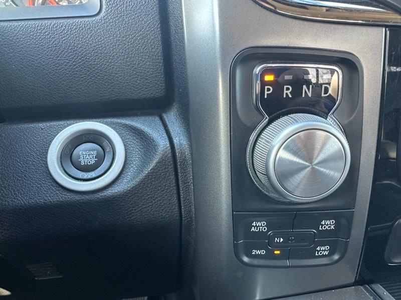 RAM 1500 SPORT SWB 4WD 2017