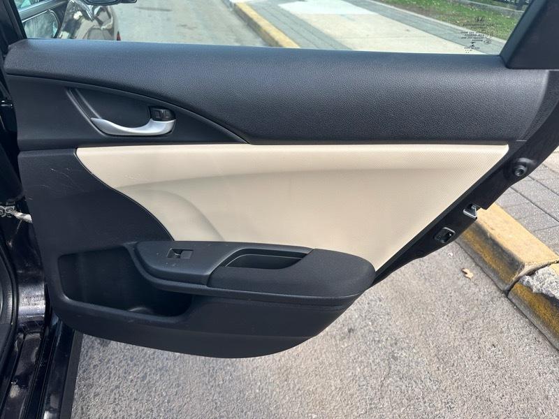 Honda Civic EX-T Sedan CVT 2016