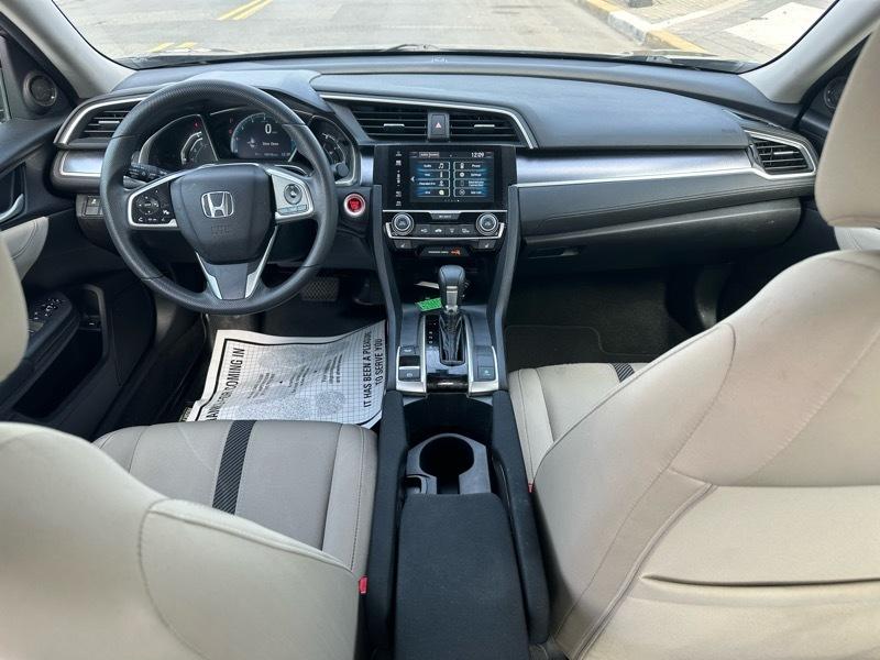 Honda Civic EX-T Sedan CVT 2016