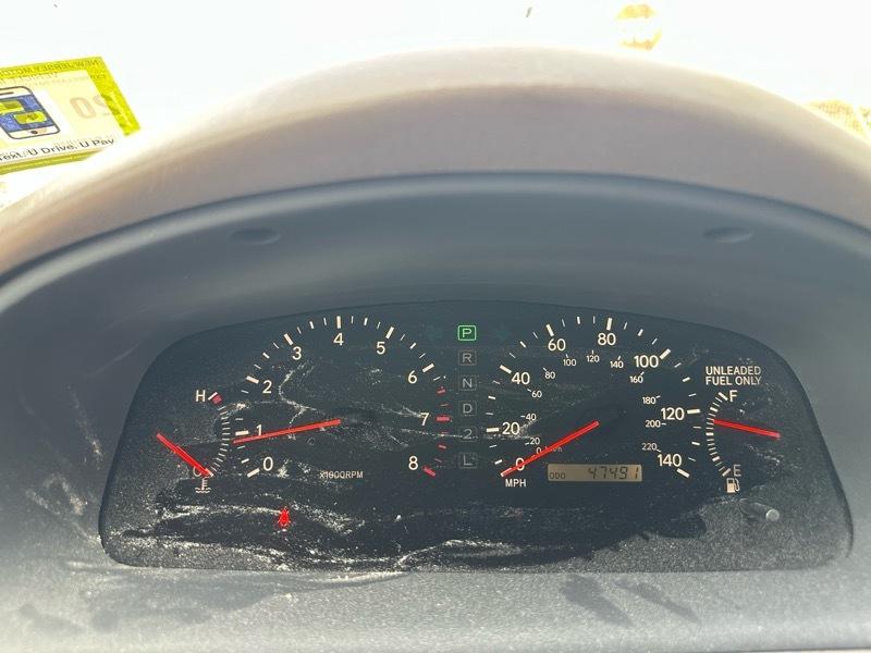 Lexus ES 300 Base 1999