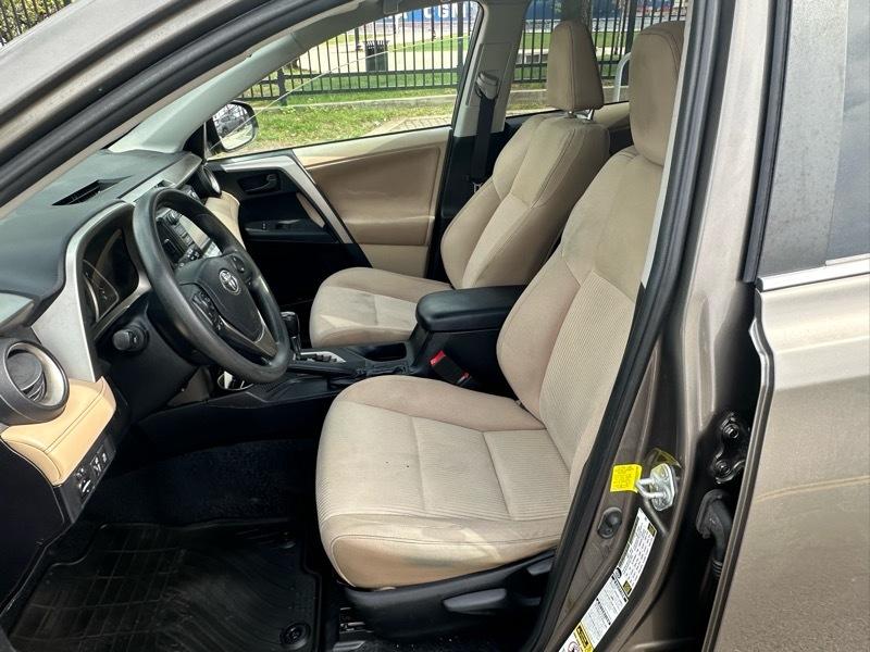 Toyota RAV4 XLE AWD 2013