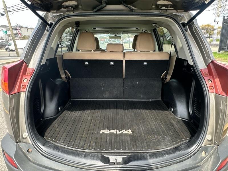 Toyota RAV4 XLE AWD 2013