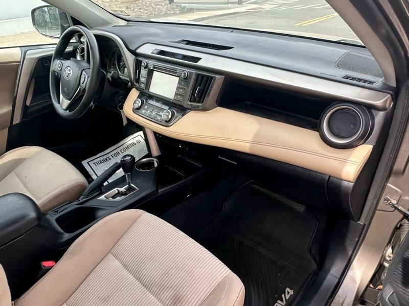 Toyota RAV4 XLE AWD 2013