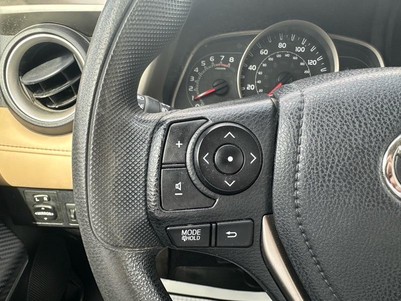 Toyota RAV4 XLE AWD 2013