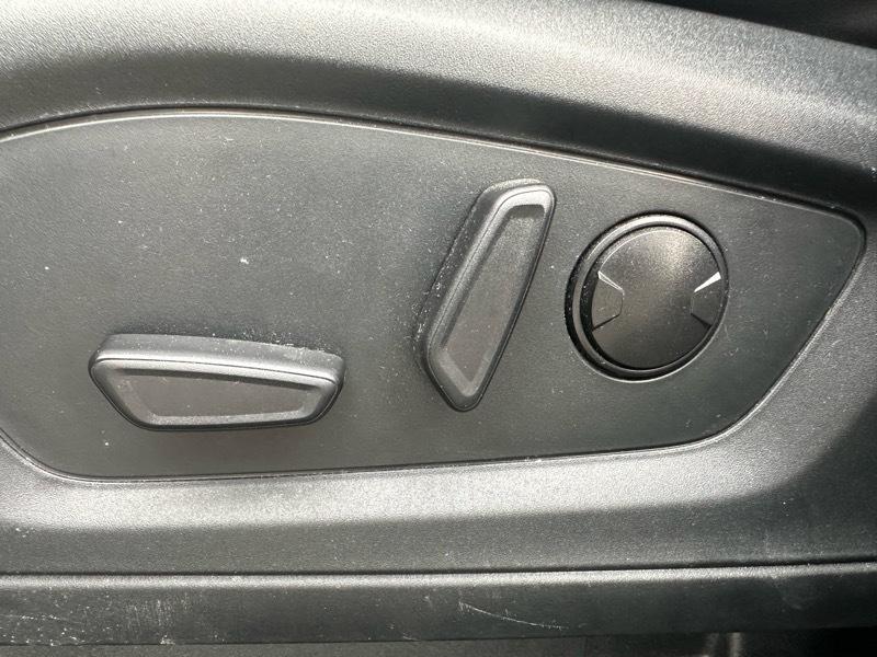 Ford Explorer XLT AWD 2023