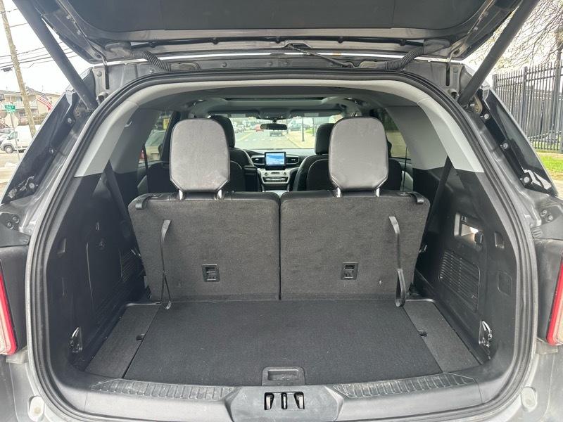 Ford Explorer XLT AWD 2023