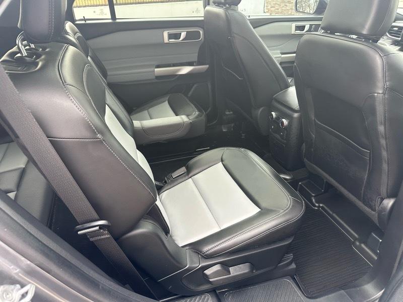 Ford Explorer XLT AWD 2023