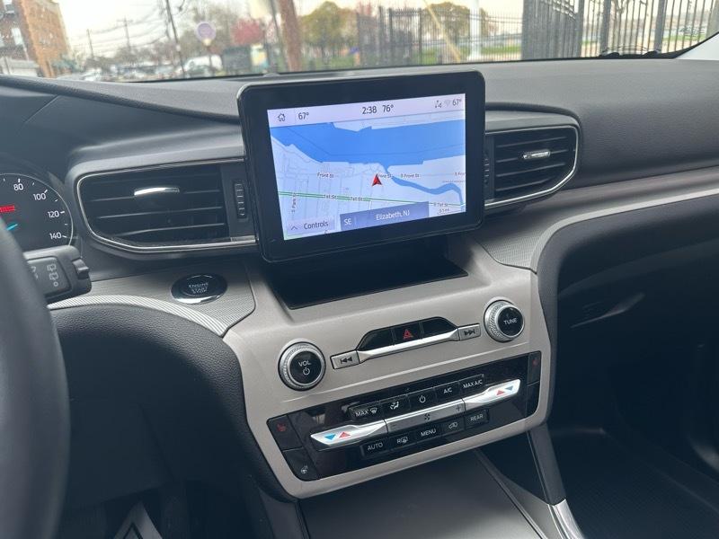 Ford Explorer XLT AWD 2023