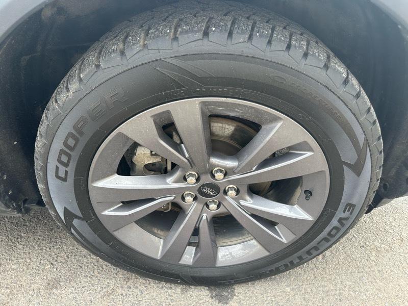 Ford Explorer XLT AWD 2023