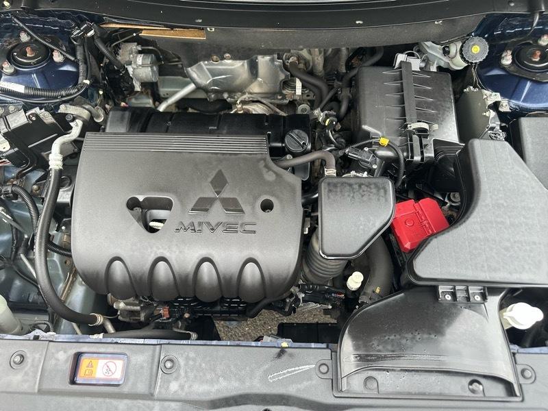 Mitsubishi Outlander  2019