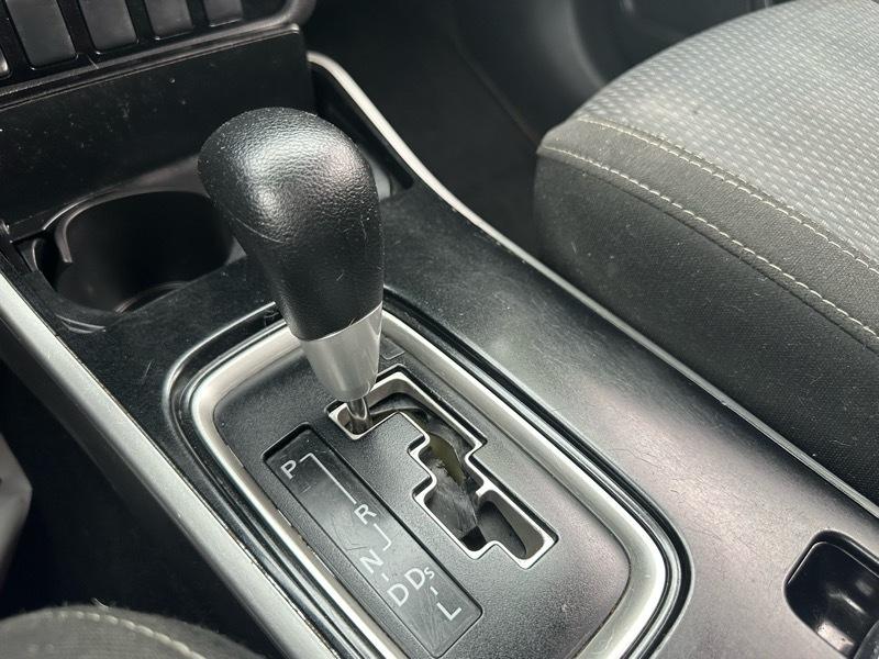 Mitsubishi Outlander  2019