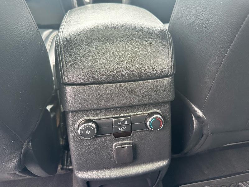 Ford Explorer XLT 4WD 2019