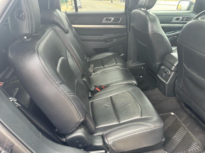 Ford Explorer XLT 4WD 2019