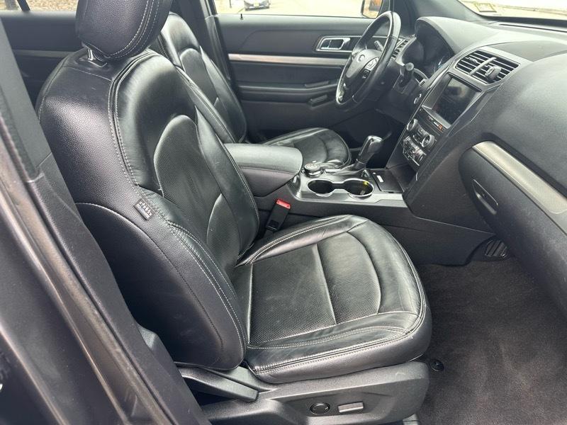 Ford Explorer XLT 4WD 2019