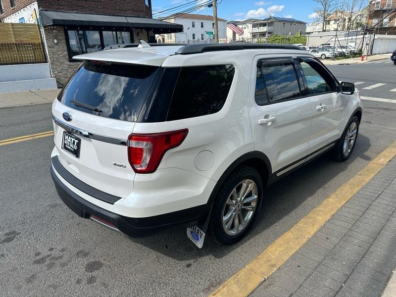 Ford Explorer XLT 4WD 2019
