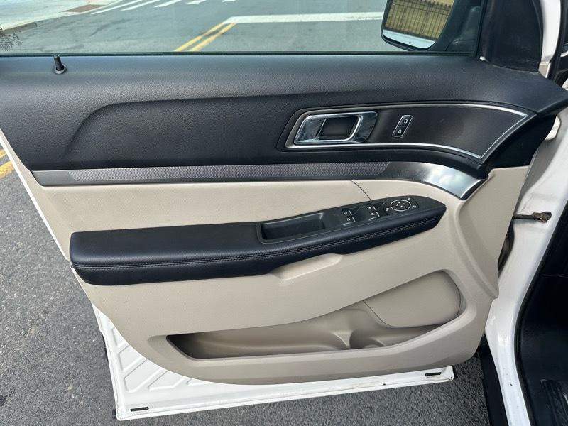 Ford Explorer XLT 4WD 2019