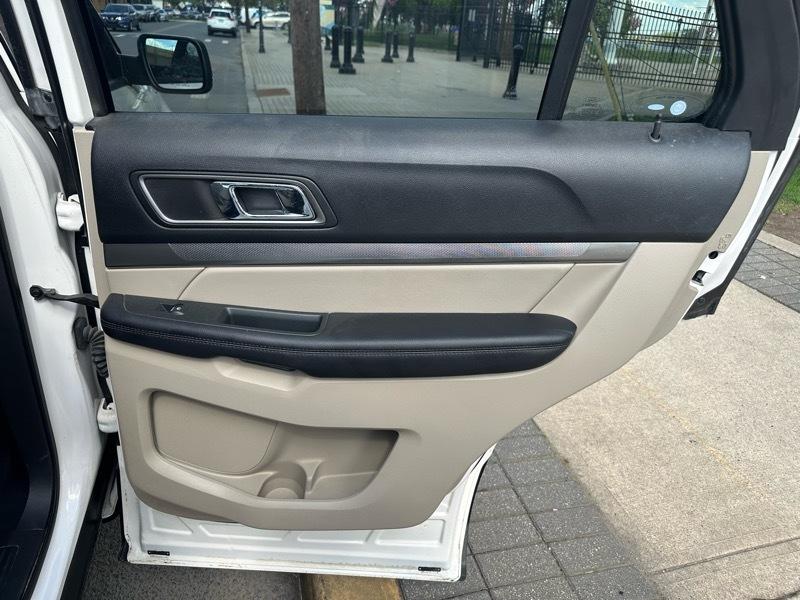 Ford Explorer XLT 4WD 2019