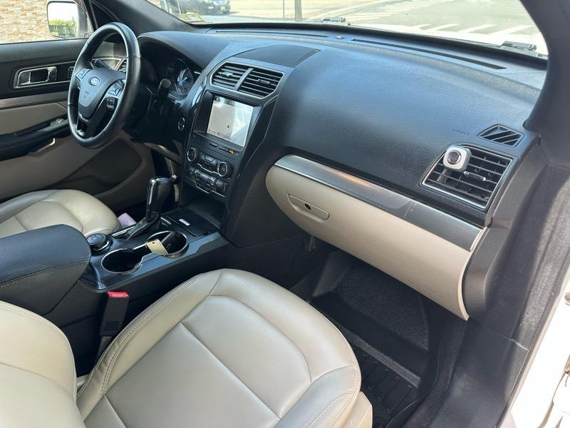 Ford Explorer XLT 4WD 2019