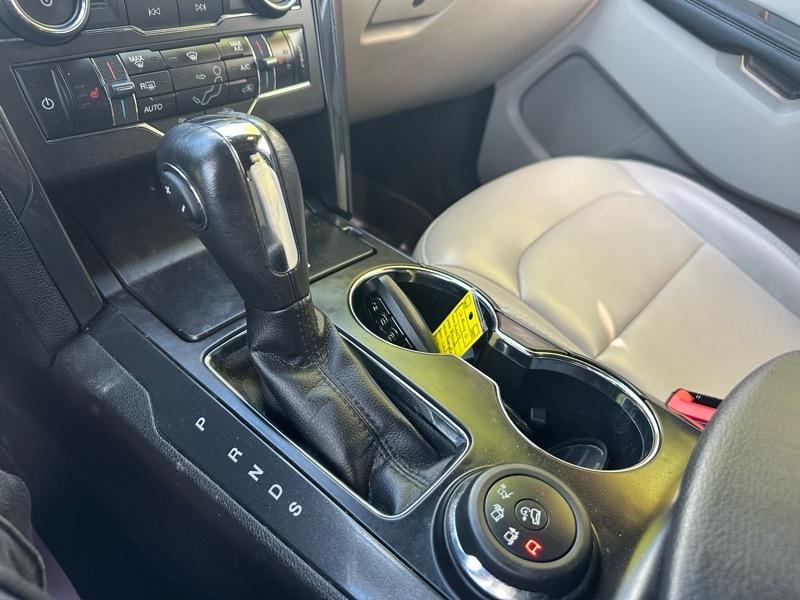 Ford Explorer XLT 4WD 2019