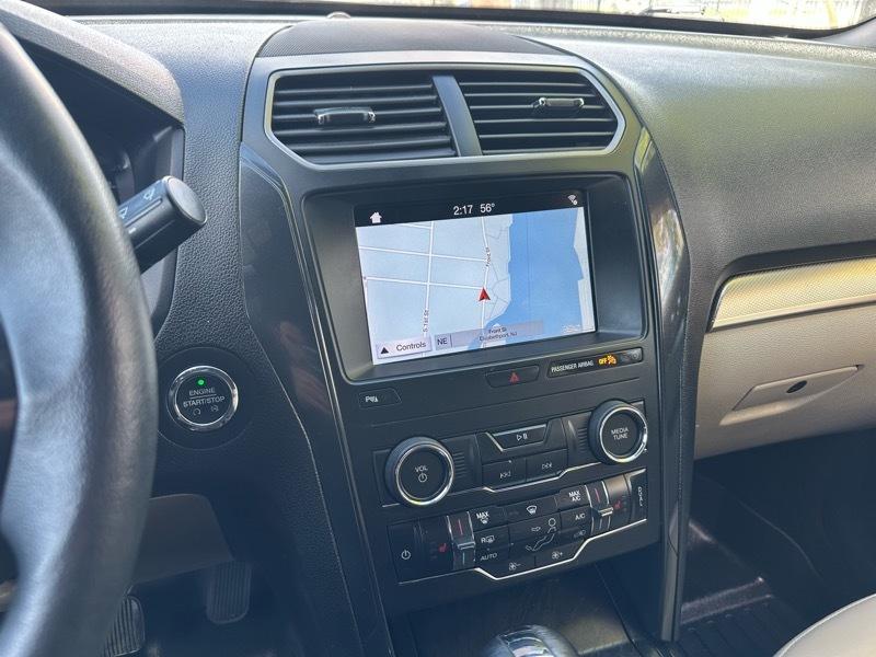 Ford Explorer XLT 4WD 2019