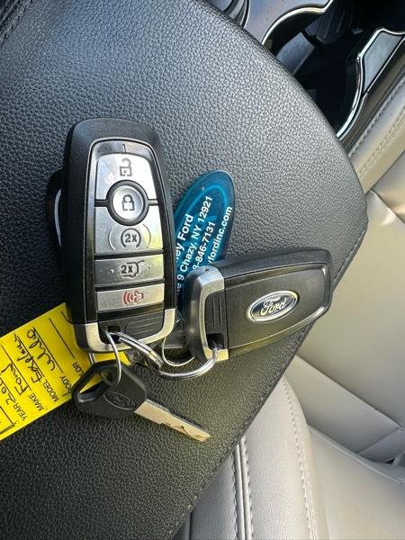 Ford Explorer XLT 4WD 2019