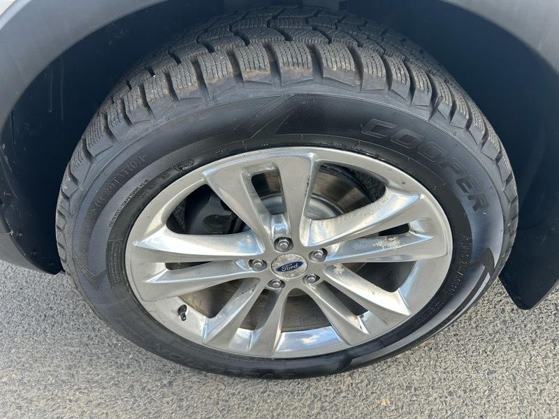 Ford Explorer XLT 4WD 2019