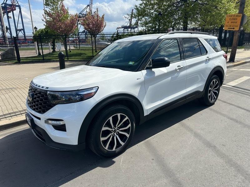 2023 Ford Explorer ST-Line AWD