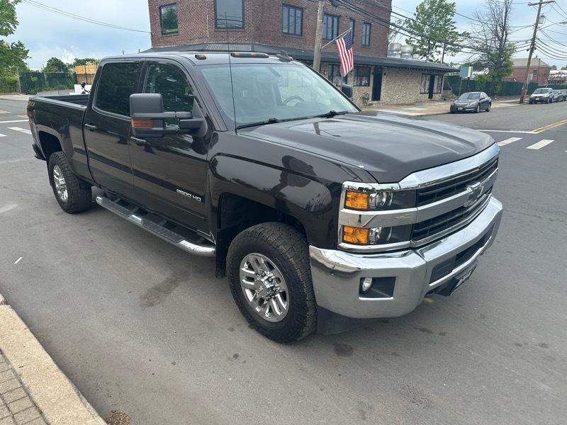Chevrolet Silverado 2500HD LT Crew Cab Long Box 4WD 2018