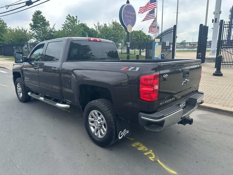 Chevrolet Silverado 2500HD LT Crew Cab Long Box 4WD 2018