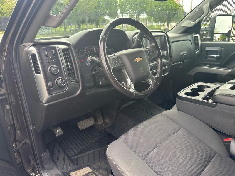 Chevrolet Silverado 2500HD LT Crew Cab Long Box 4WD 2018