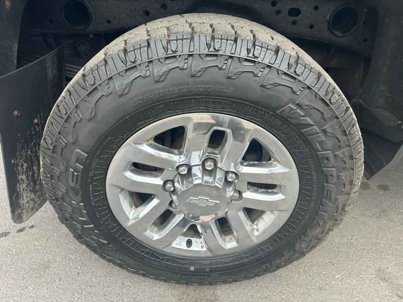 Chevrolet Silverado 2500HD LT Crew Cab Long Box 4WD 2018