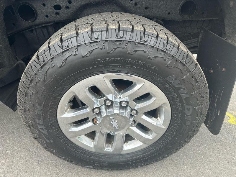 Chevrolet Silverado 2500HD LT Crew Cab Long Box 4WD 2018