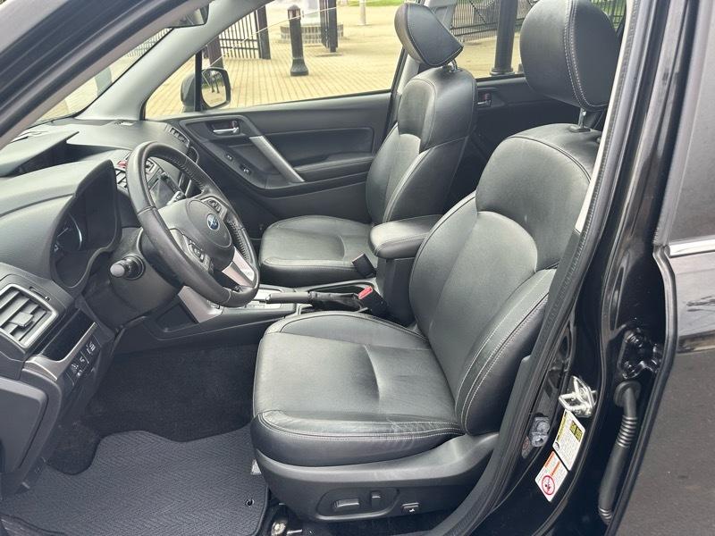 Subaru Forester 2.5i Limited 2017