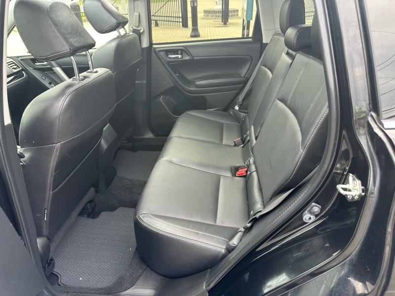 Subaru Forester 2.5i Limited 2017