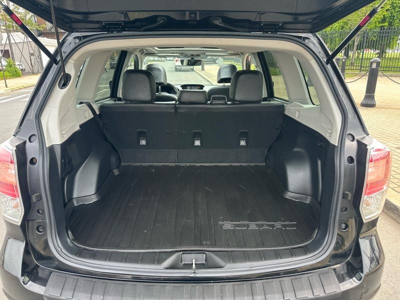 Subaru Forester 2.5i Limited 2017
