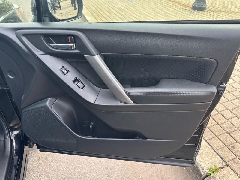 Subaru Forester 2.5i Limited 2017