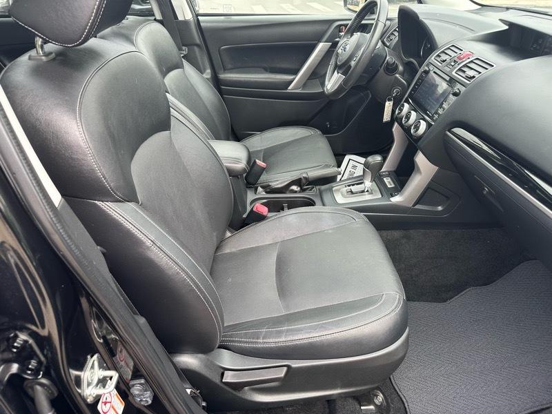Subaru Forester 2.5i Limited 2017