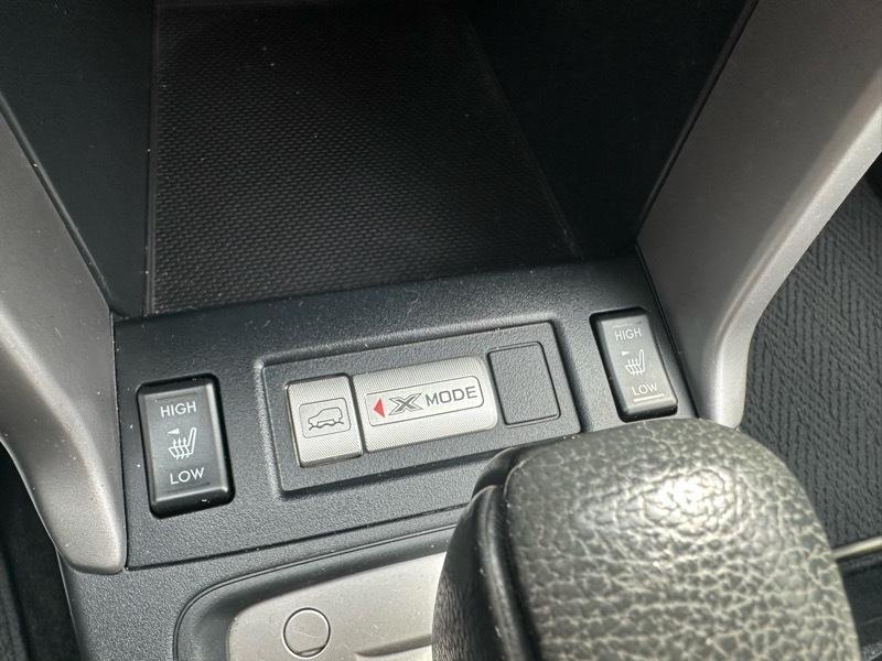 Subaru Forester 2.5i Limited 2017