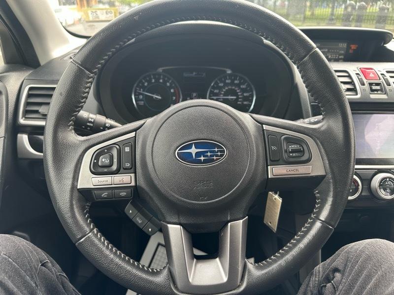 Subaru Forester 2.5i Limited 2017
