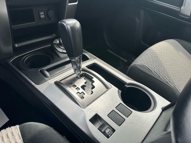 Toyota 4Runner SR5 4WD 2017