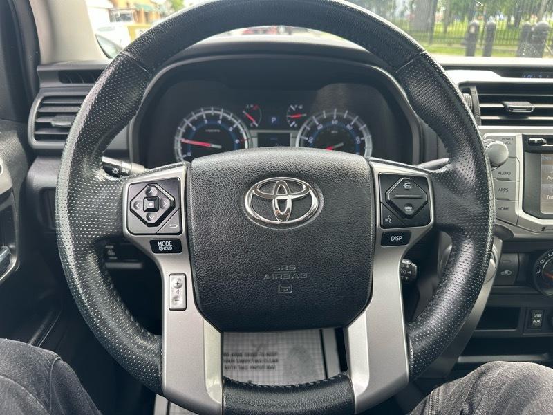 Toyota 4Runner SR5 4WD 2017