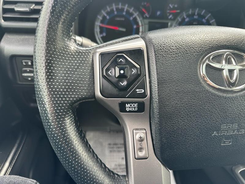 Toyota 4Runner SR5 4WD 2017
