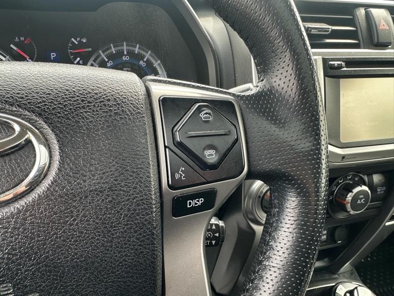 Toyota 4Runner SR5 4WD 2017
