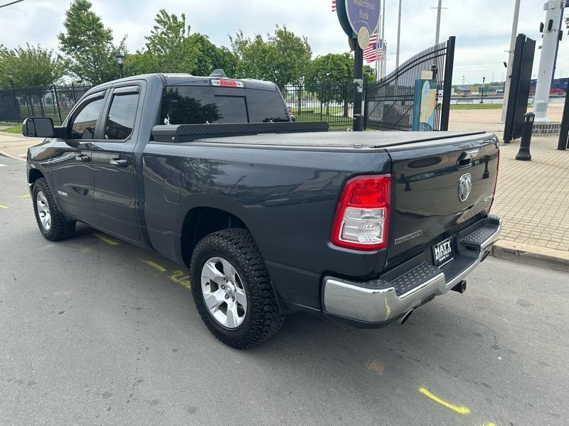 RAM 1500 Big Horn Quad Cab 4WD 2020