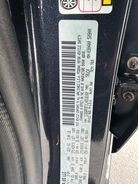 RAM 1500 Big Horn Quad Cab 4WD 2020