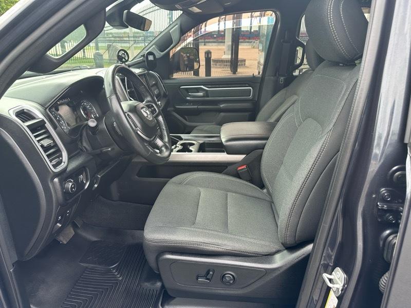 RAM 1500 Big Horn Quad Cab 4WD 2020