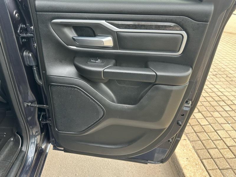 RAM 1500 Big Horn Quad Cab 4WD 2020