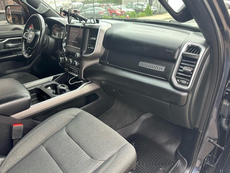 RAM 1500 Big Horn Quad Cab 4WD 2020
